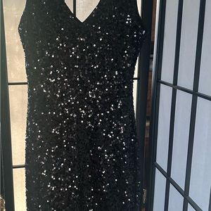 Black Sequin V neck super sexy Black tie / elegant dress!